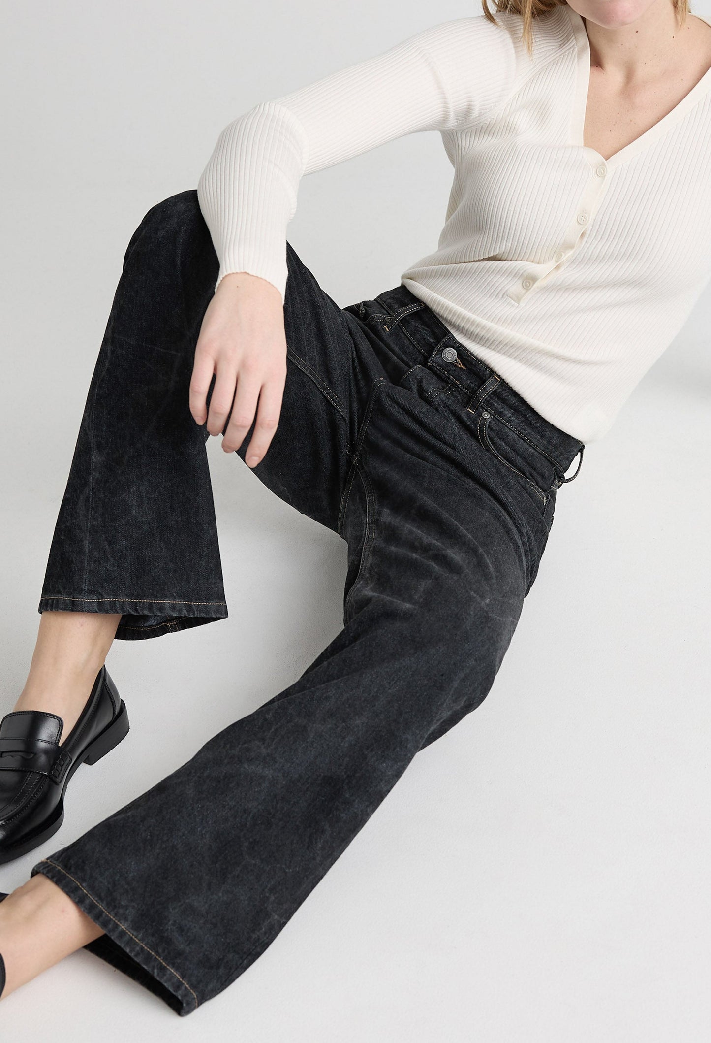 Emma Low Loose - Dry Black
