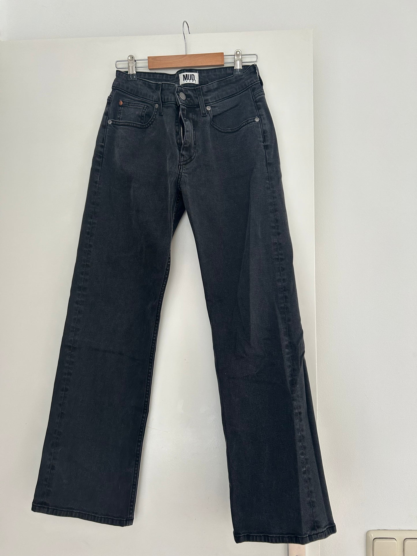 Carry Mid Straight - Black Vintage