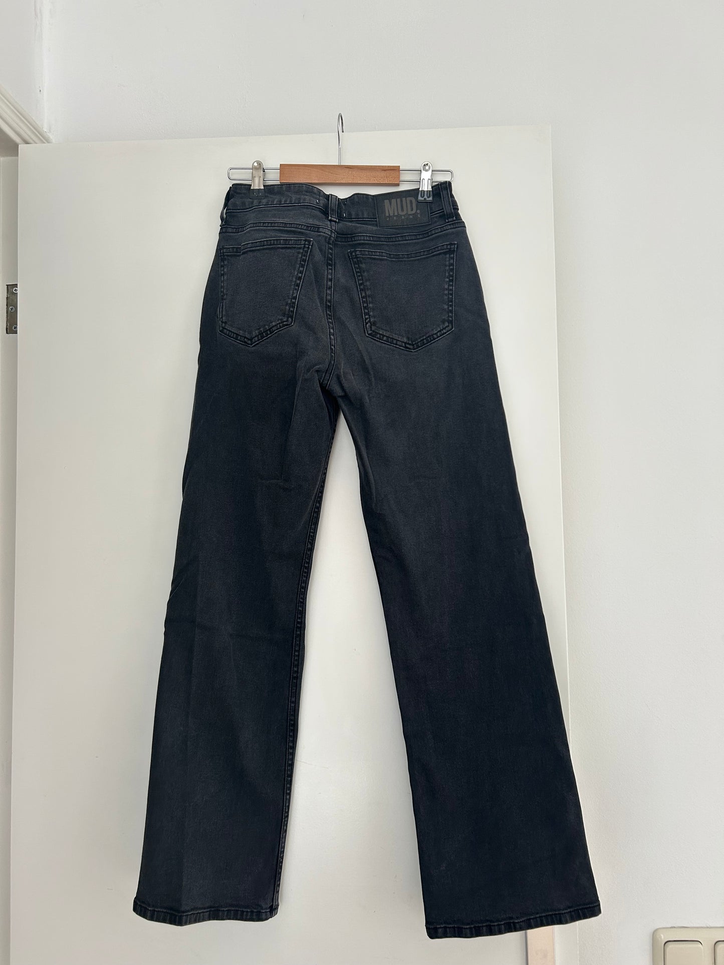 Carry Mid Straight - Black Vintage
