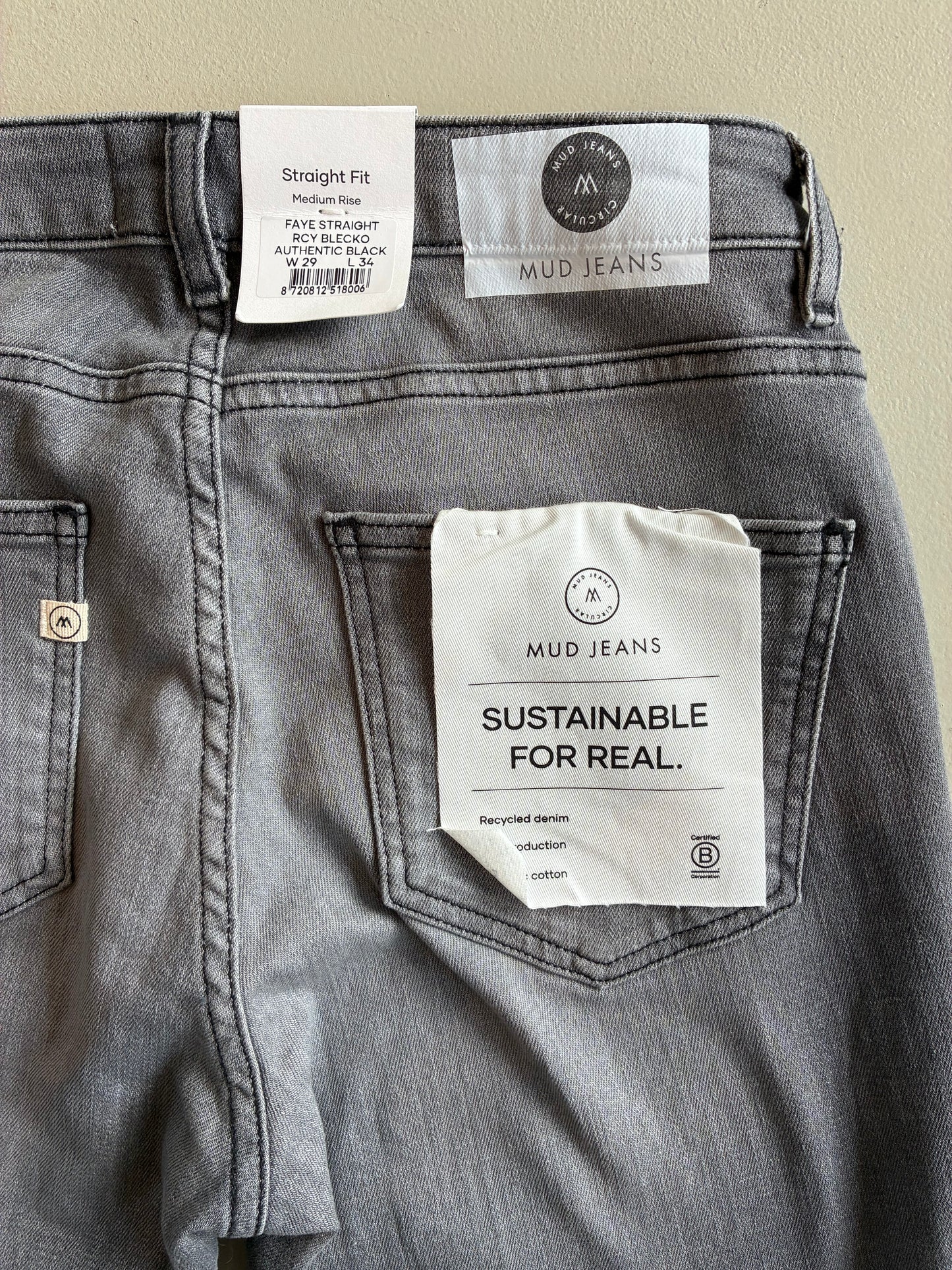 Faye Straight - Authentic Black