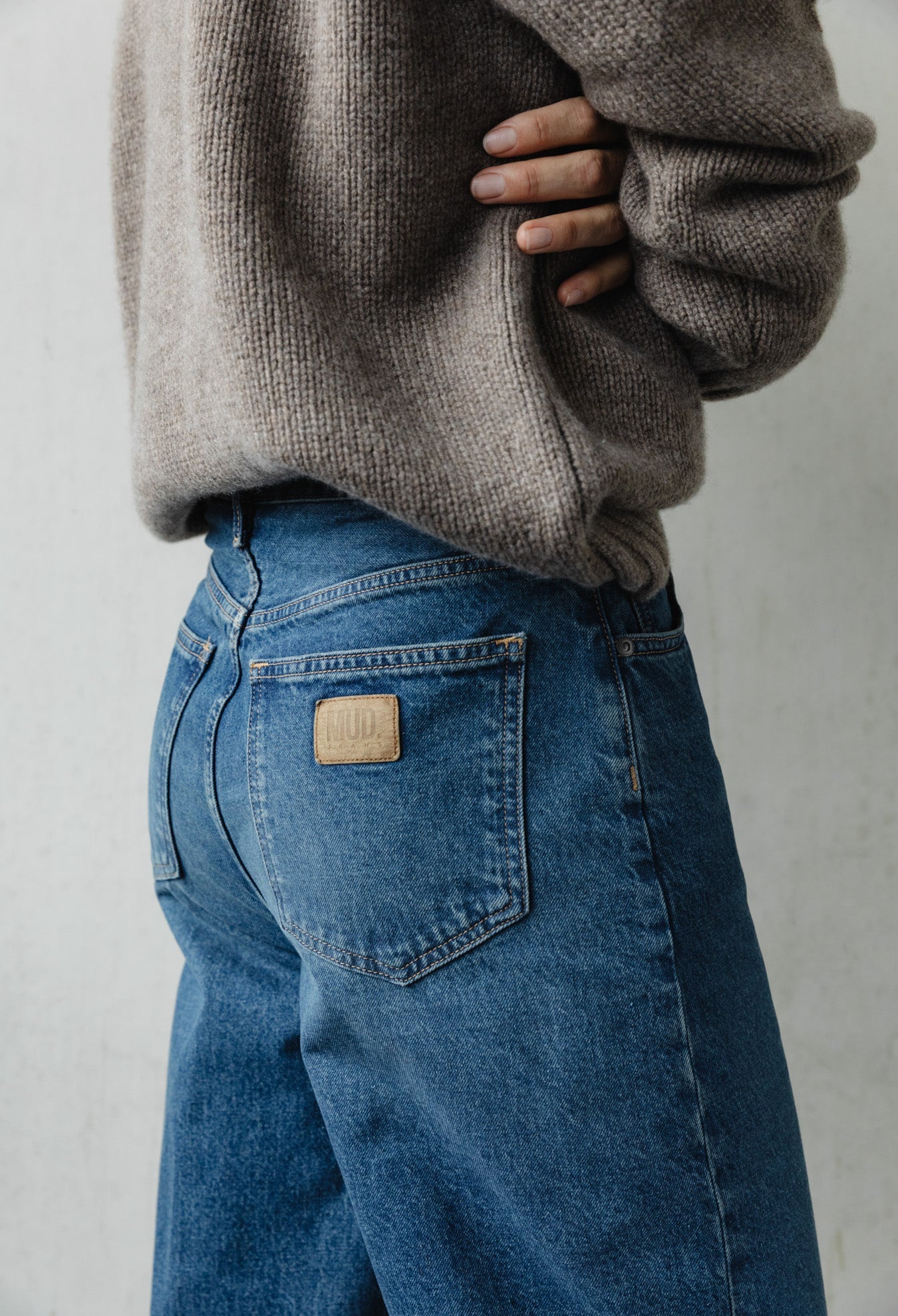 Brooke High Barrel - Rustic Blue