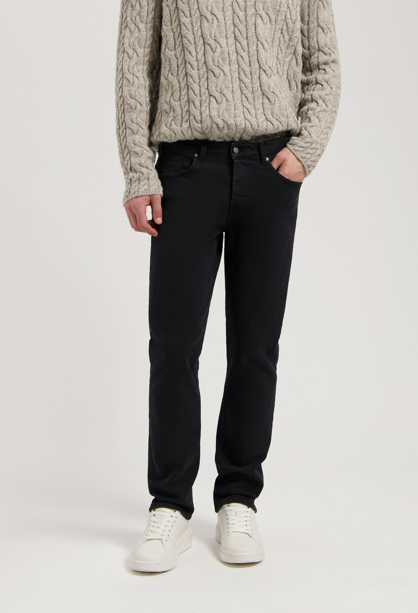 Hank Mid Tapered - Stone Black