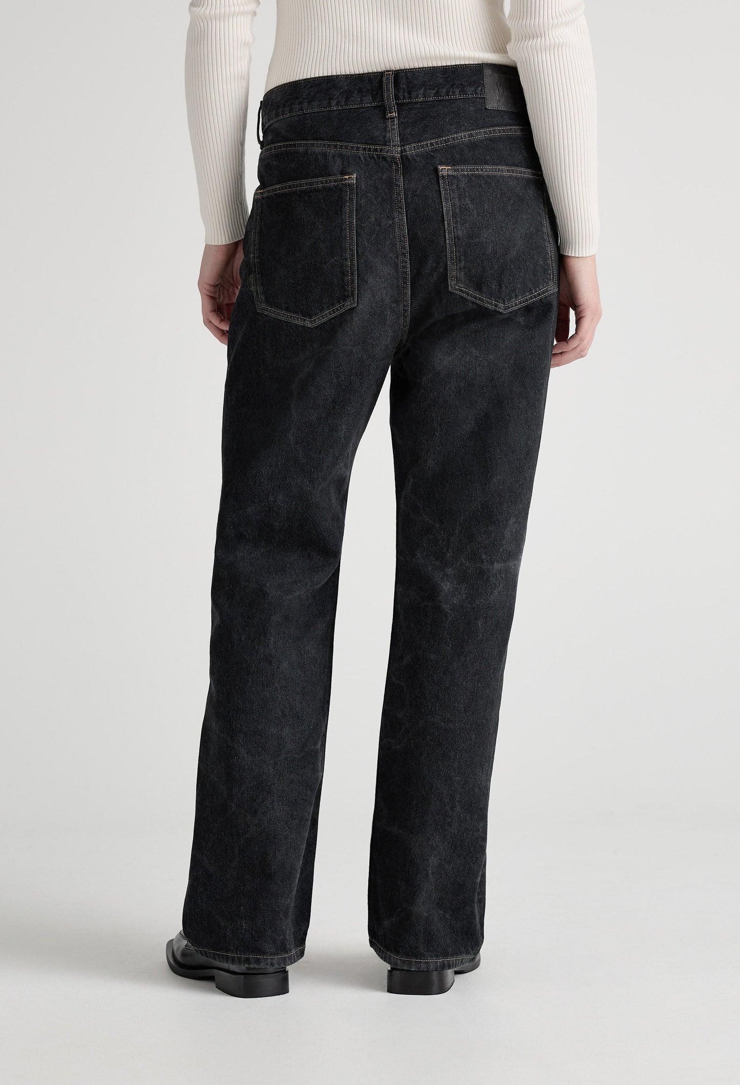 Emma Low Loose - Dry Black