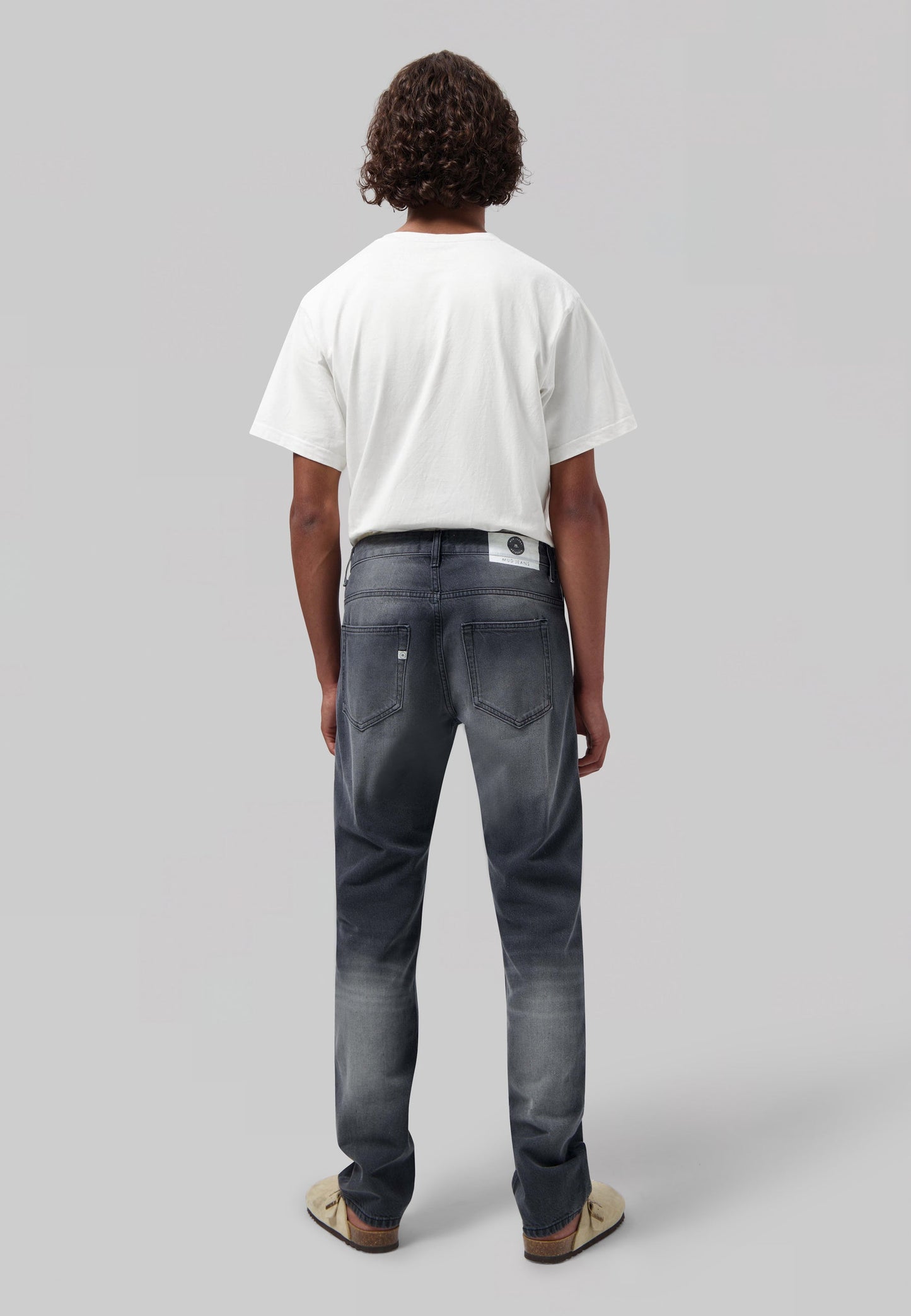 Extra Easy - Worn Black