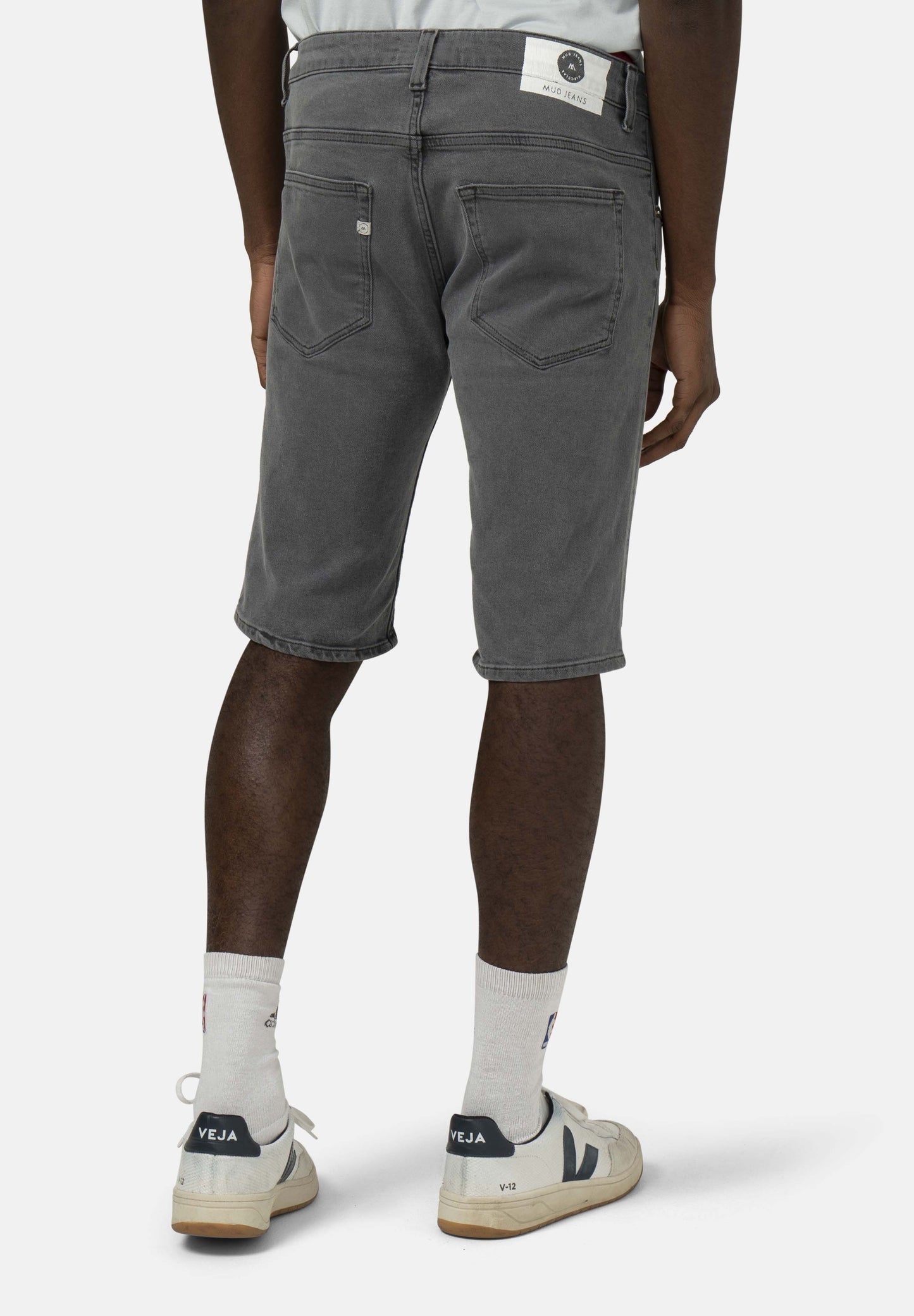 Simon Short - O3 Grey
