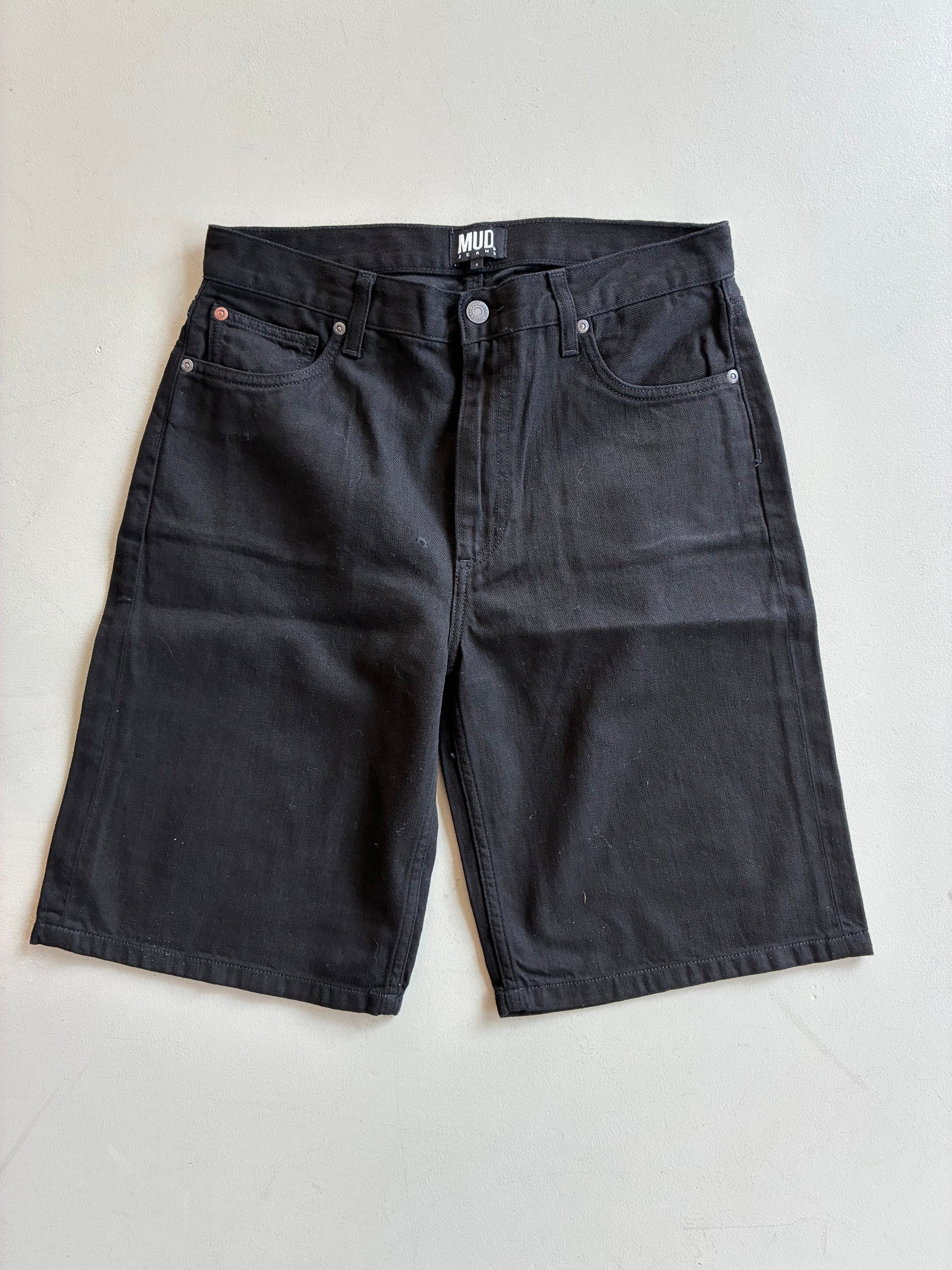 Suzy Mid Short - BlackDip
