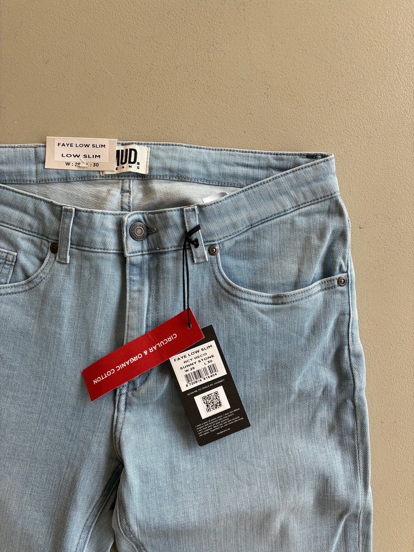 Faye Low Slim - Sunny Stone