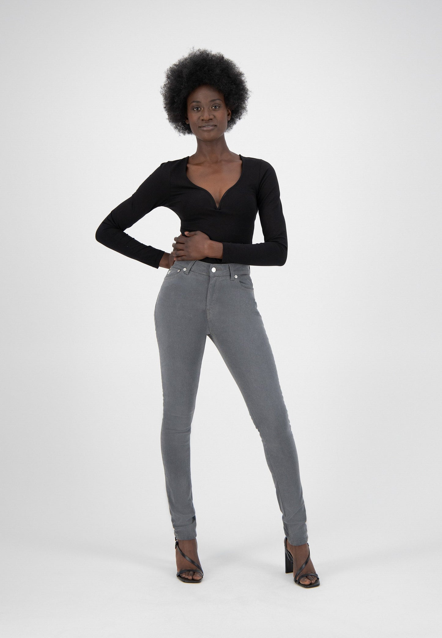 Skinny Hazen  -  O3 Grey