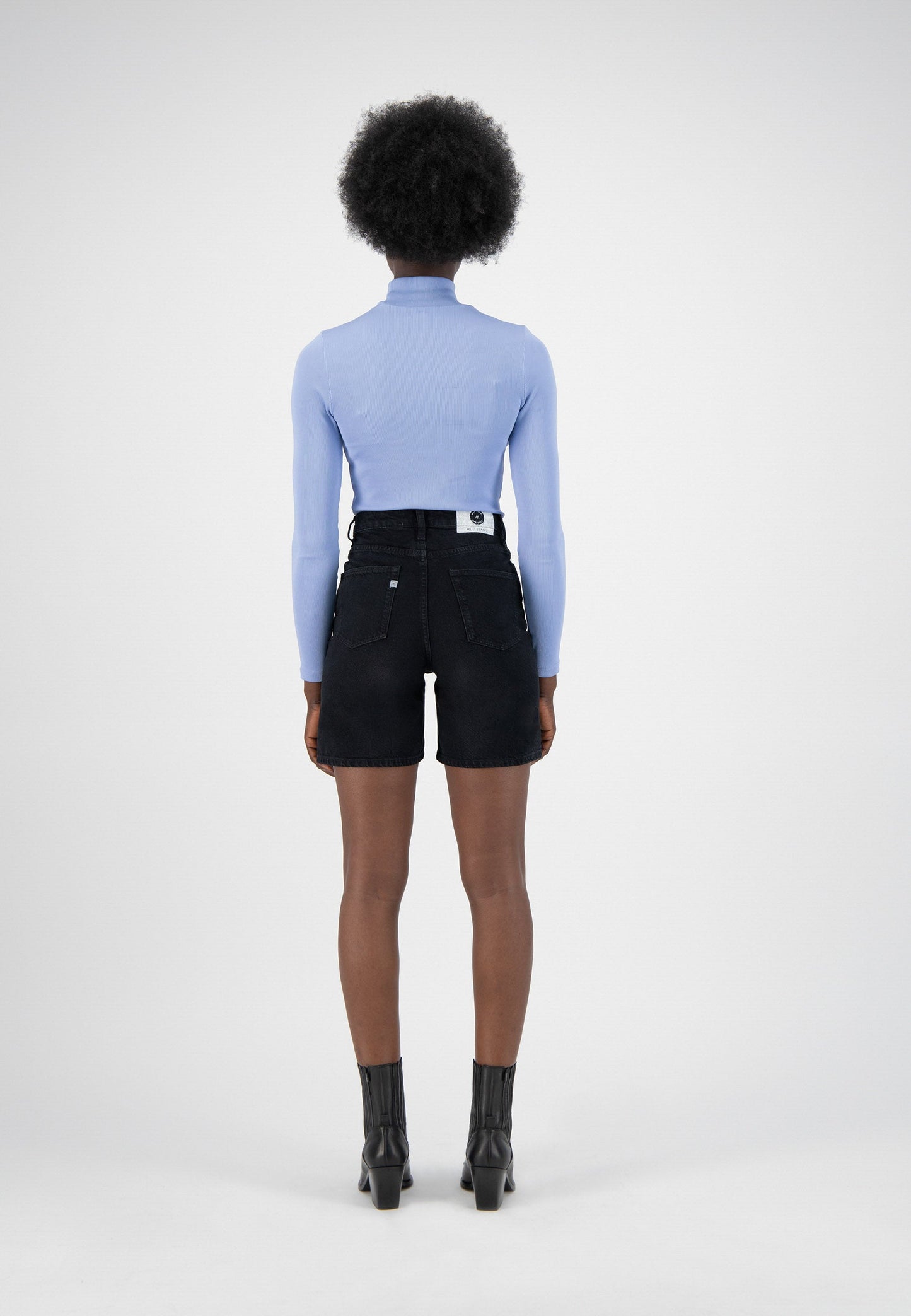 Beverly Short - Dip Black