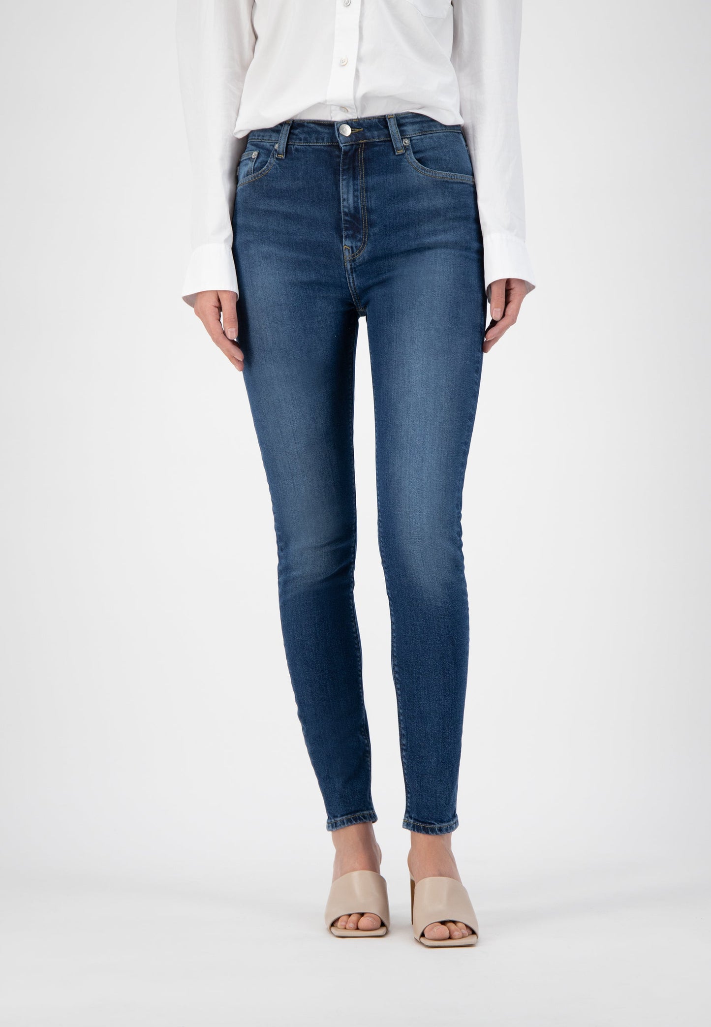 Sky Rise Skinny - Pure Blue