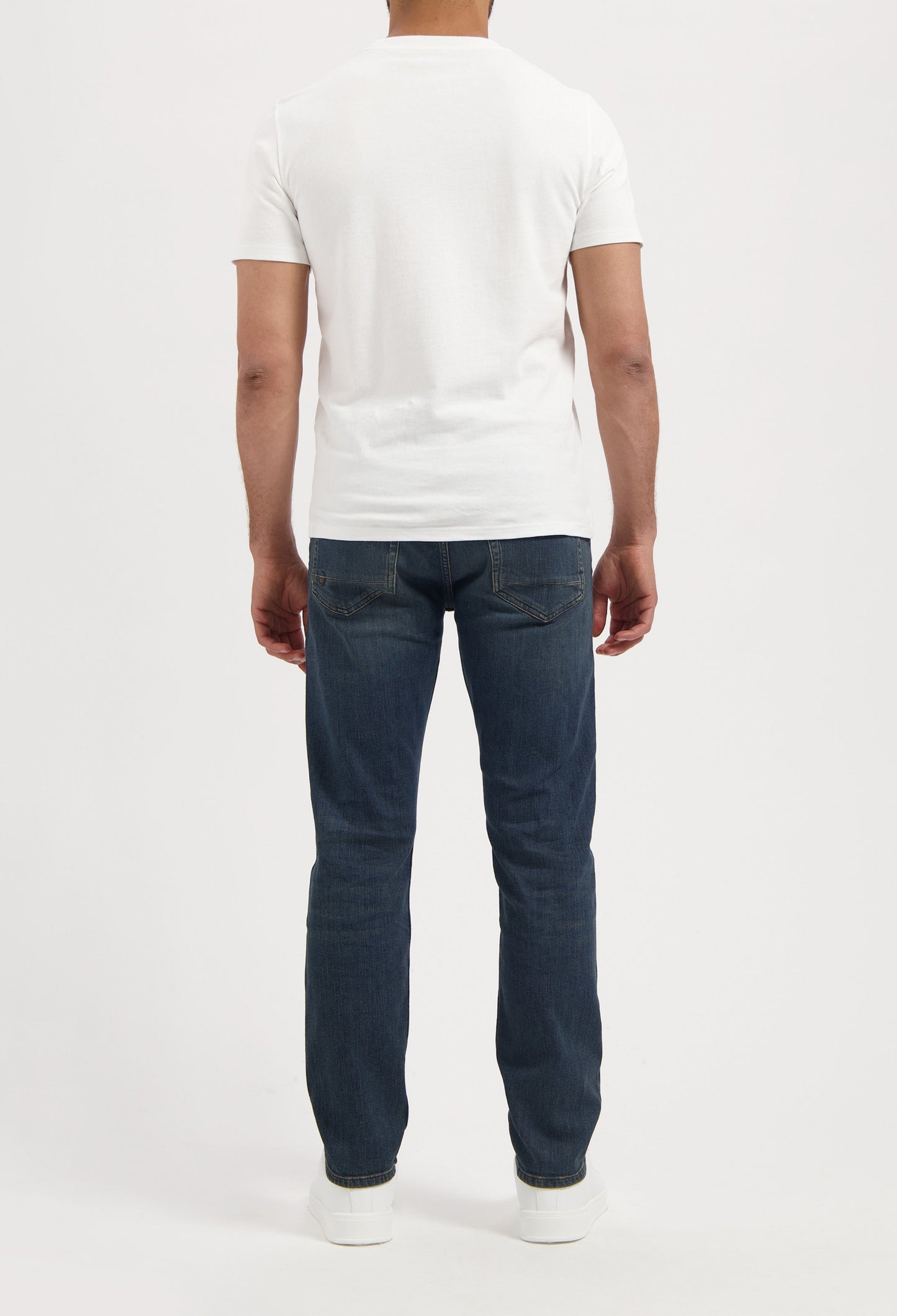 Hank Mid Tapered Selvedge - Earth Blue
