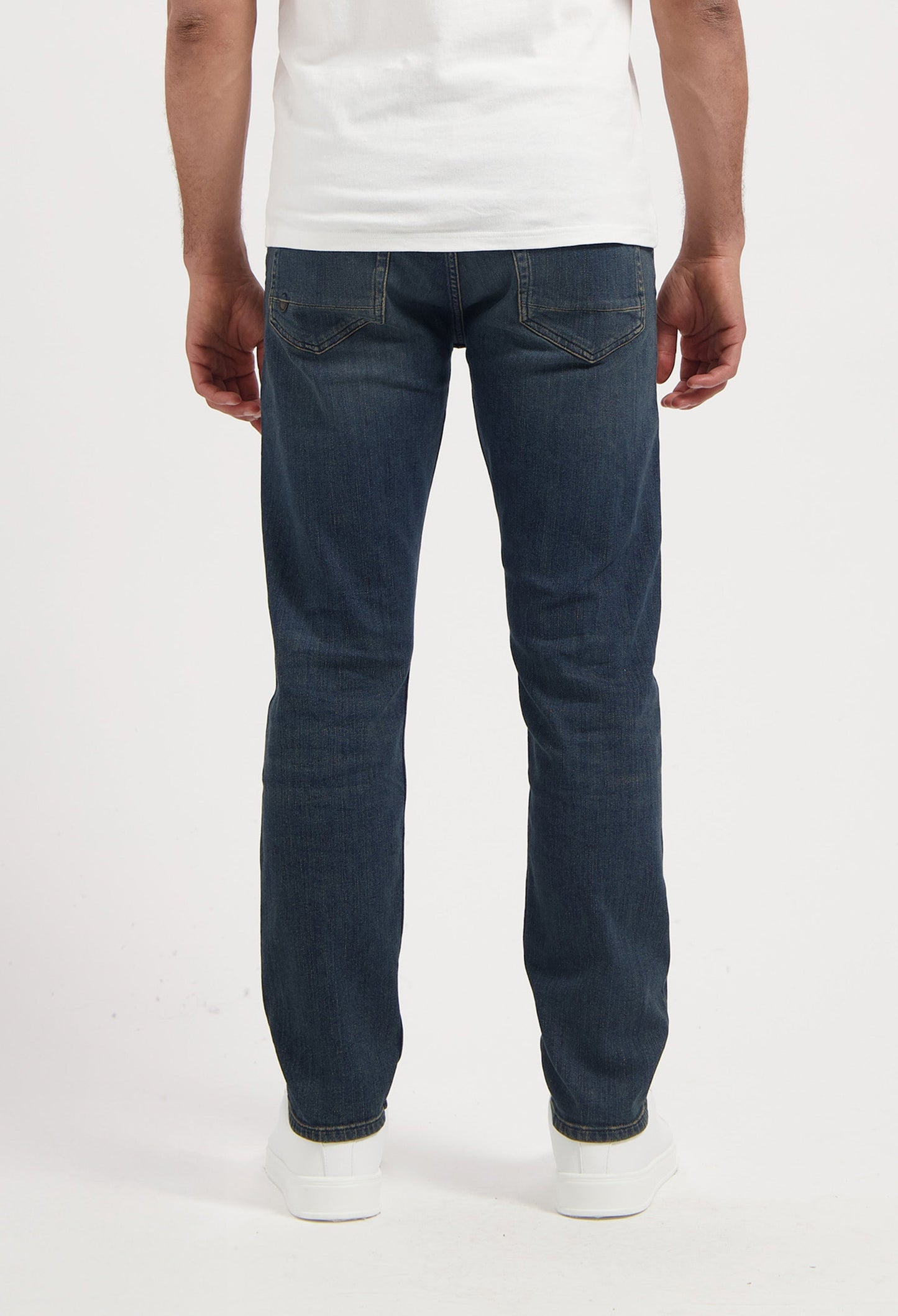 Hank Mid Tapered Selvedge - Earth Blue