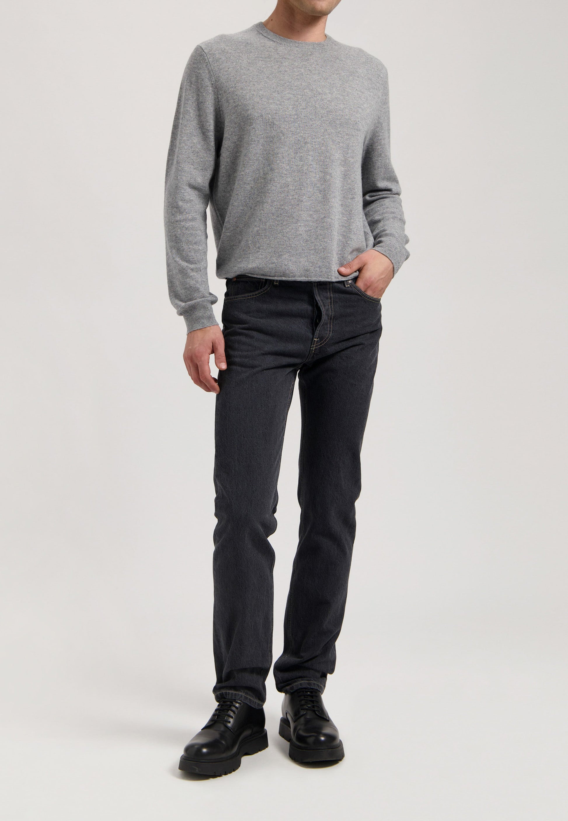 John Mid Straight - Medium Black