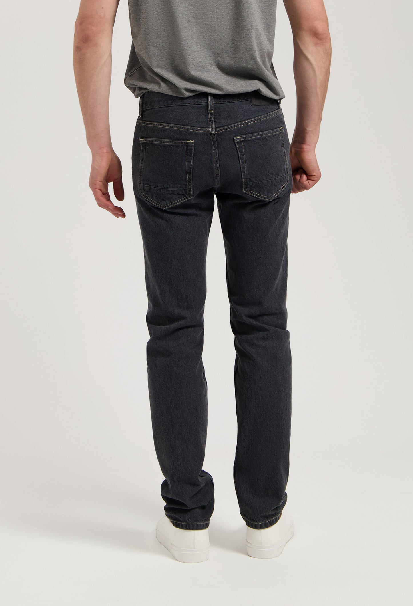 John Mid Straight - Medium Black