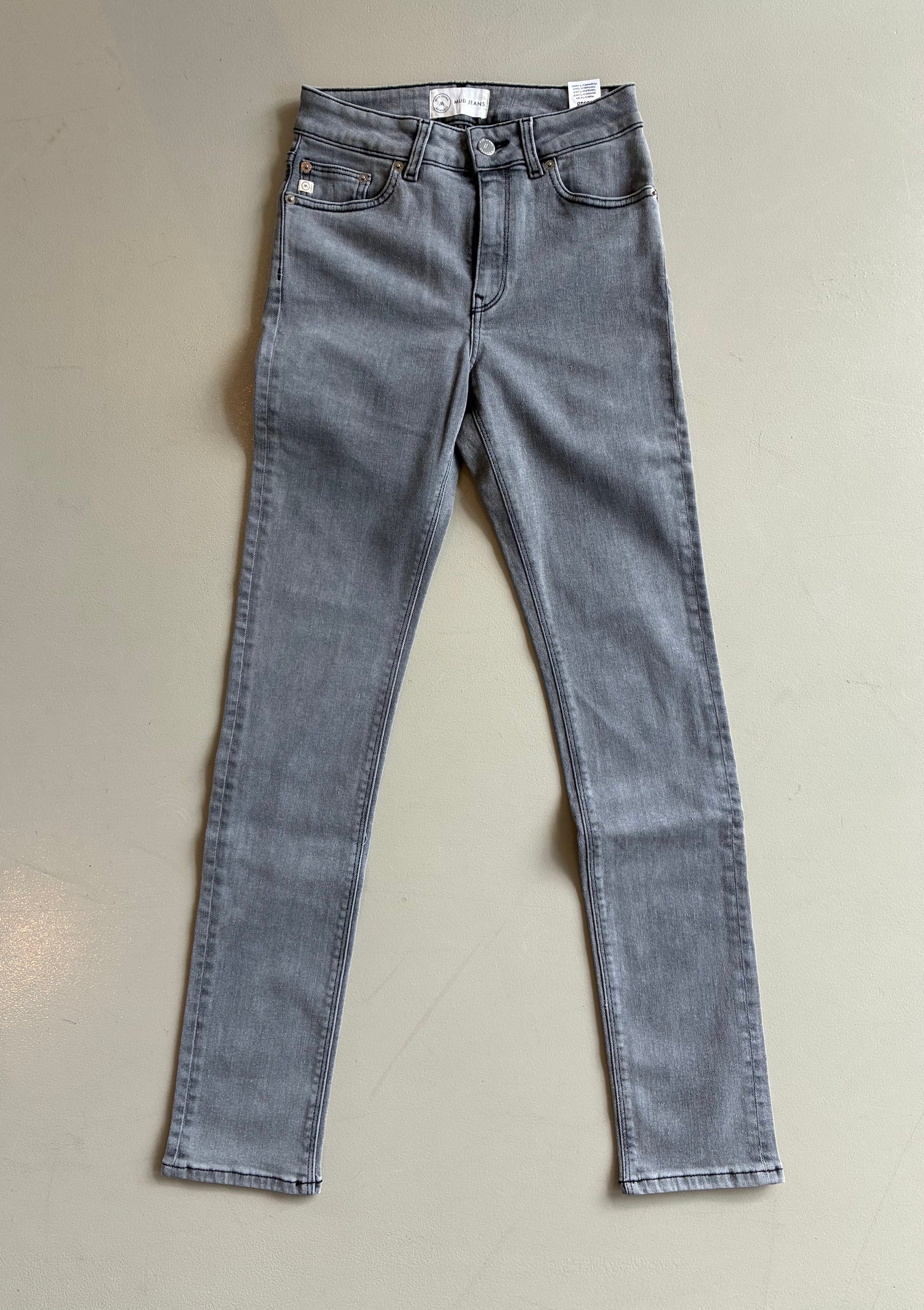 Regular Swan - Stone Grey