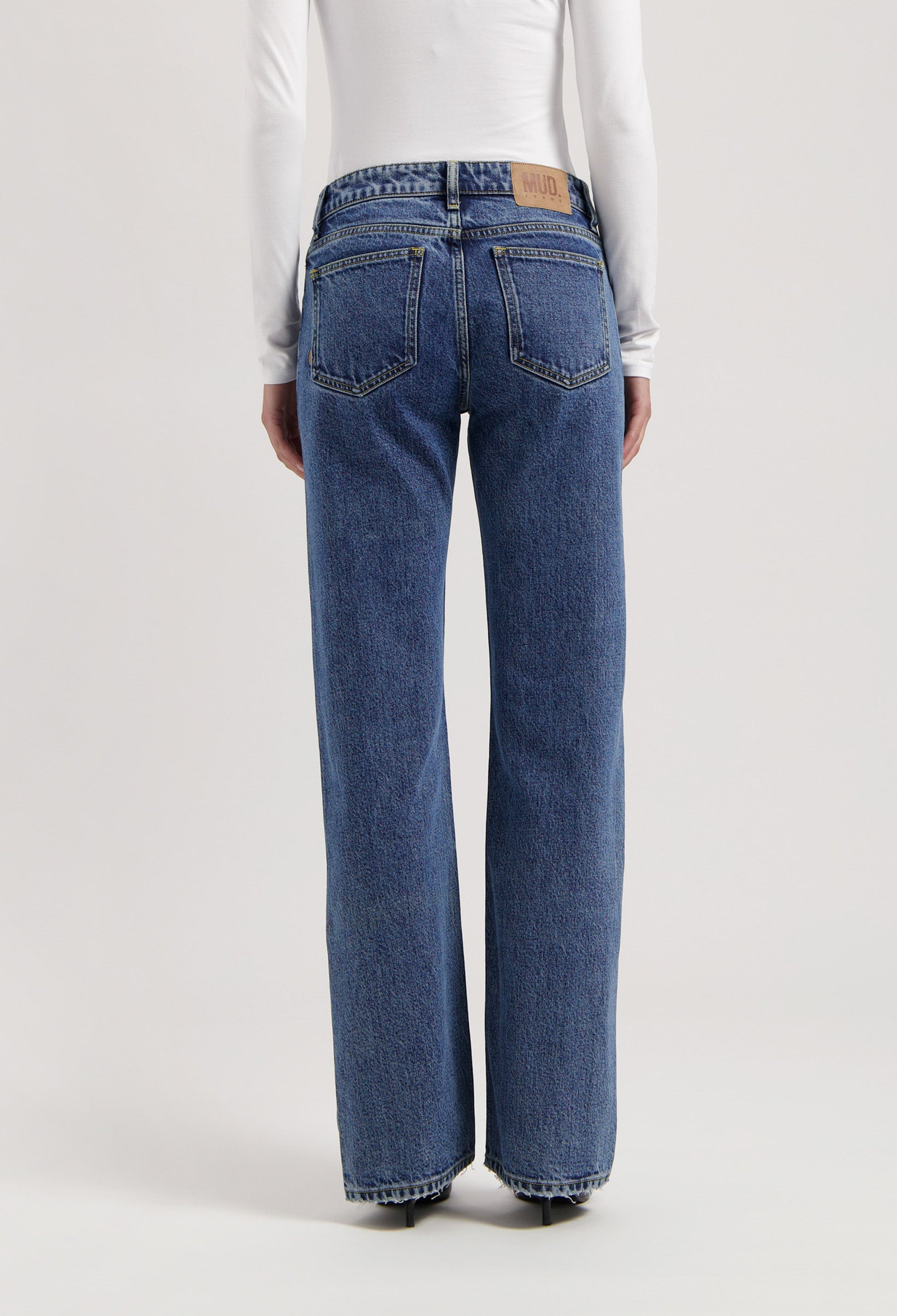 Carry Mid Straight - Stone Vintage