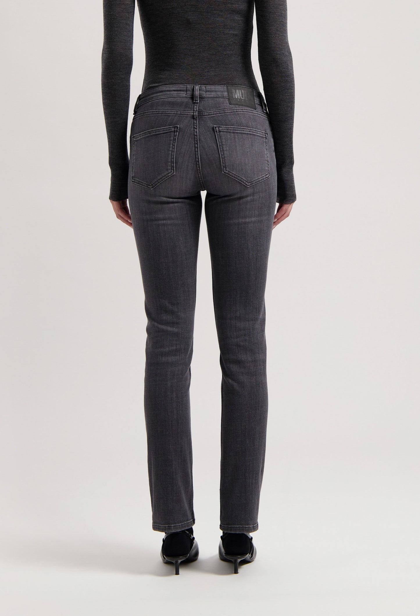 Faye Low Slim - Authentic Black