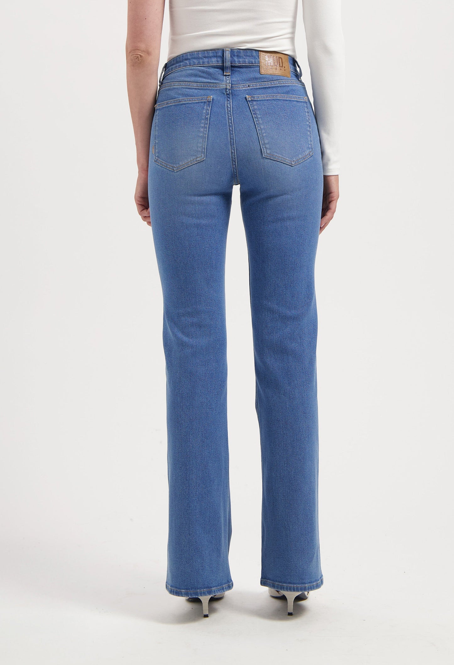 Isy High Flared - Fresh Fade